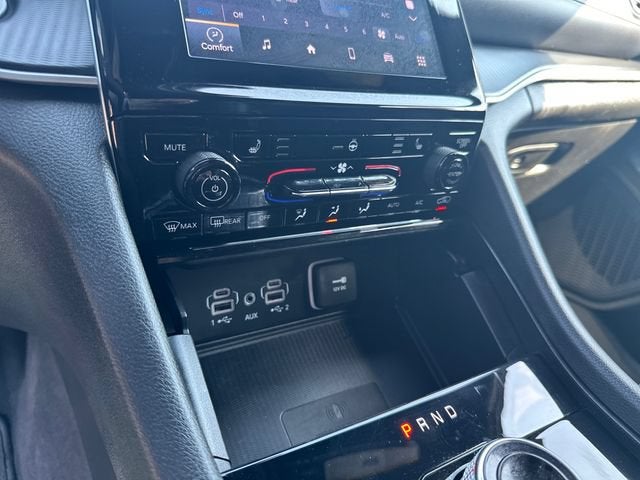 2024 Jeep Grand Cherokee Altitude 4x4