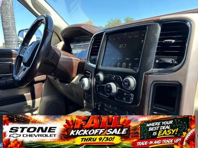 2017 RAM 1500 Longhorn Crew Cab 4x4 5'7" Box
