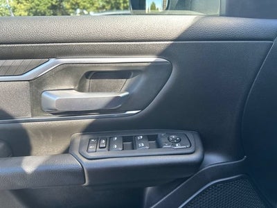 2025 RAM 1500 Big Horn Crew Cab 4x4 5'7" Box
