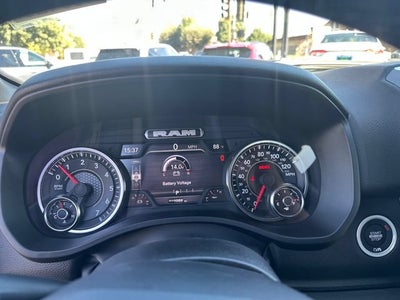2025 RAM 1500 Big Horn Crew Cab 4x4 5'7" Box