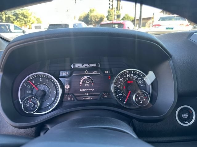 2025 RAM 1500 Big Horn Crew Cab 4x4 5'7" Box