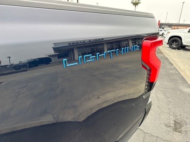 2022 Ford F-150 Lightning Pro