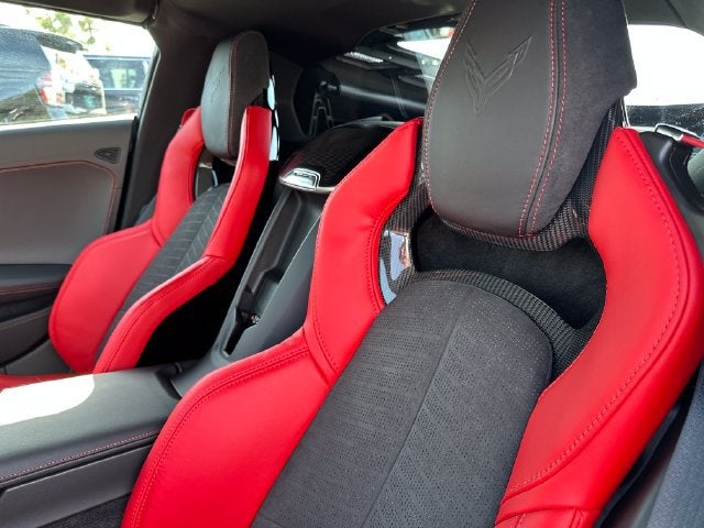 2027 Chevrolet Corvette Stingray 2LT