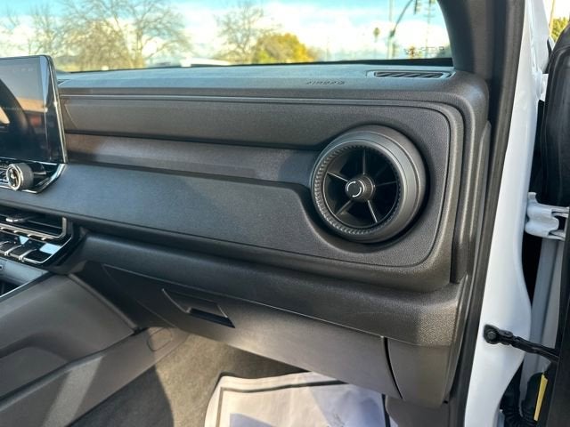 2024 Chevrolet Colorado WT