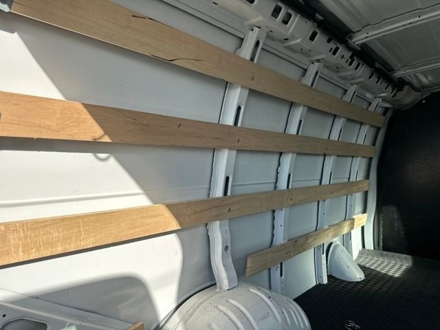 2024 Chevrolet Express Cargo 2500 WT