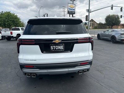 2026 Chevrolet Traverse LT