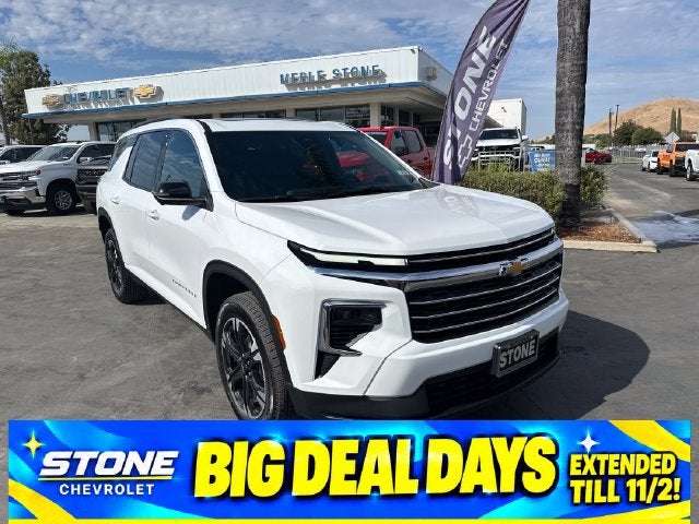 2027 Chevrolet Traverse LT