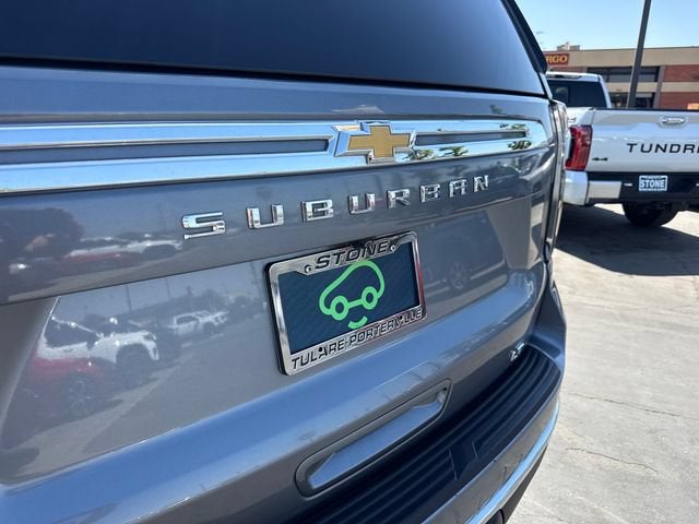 2022 Chevrolet Suburban LT