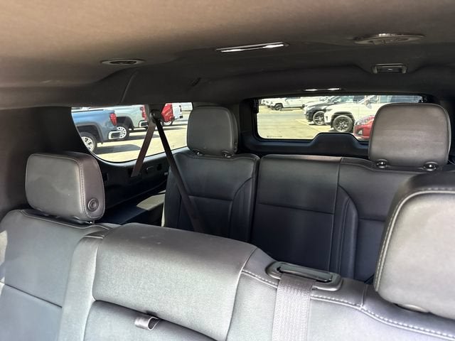 2022 Chevrolet Suburban LT