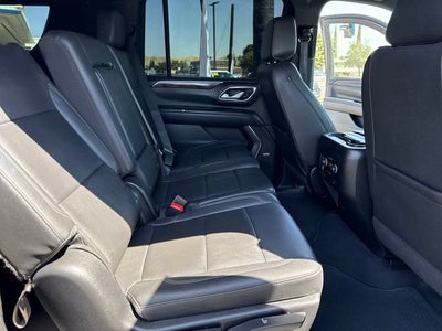 2022 Chevrolet Suburban LT
