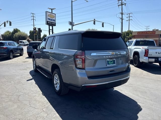 2022 Chevrolet Suburban LT