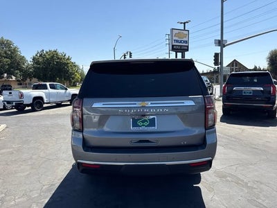 2022 Chevrolet Suburban LT