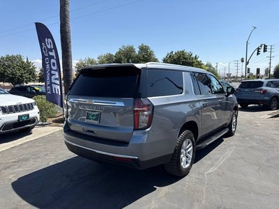 2022 Chevrolet Suburban LT