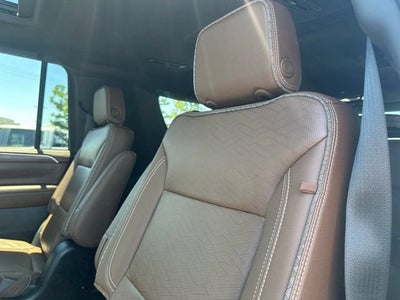 2023 Chevrolet Suburban High Country