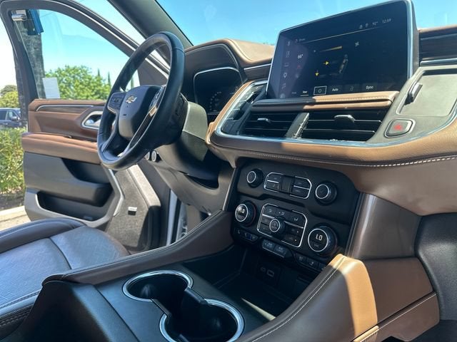 2023 Chevrolet Suburban High Country