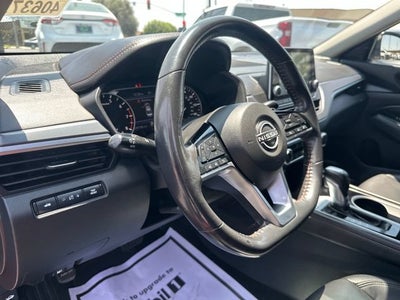 2023 Nissan Altima SR FWD