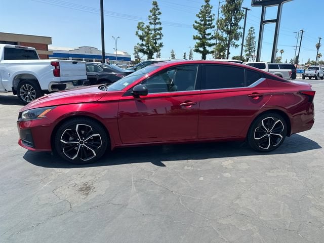 2023 Nissan Altima SR FWD