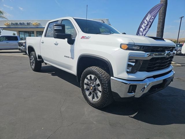 2024 Chevrolet Silverado HD LT 4WD Crew Cab Standard Box's photo
