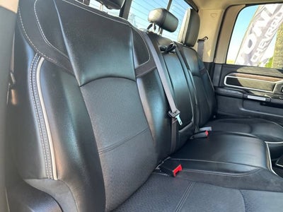 2019 RAM 2500 Laramie Crew Cab 4x4 6'4" Box