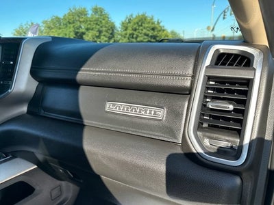 2019 RAM 2500 Laramie Crew Cab 4x4 6'4" Box