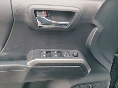 2019 Toyota Tacoma 2WD SR5