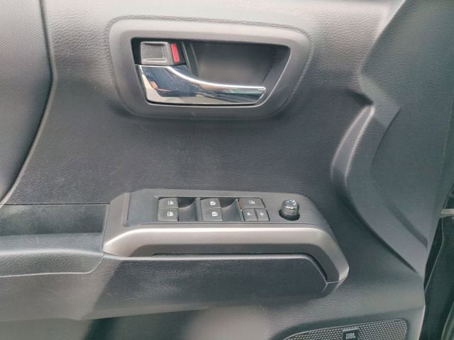 2019 Toyota Tacoma 2WD SR5