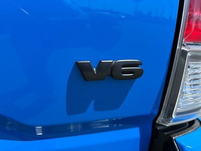 2021 Toyota Tacoma 2WD SR5