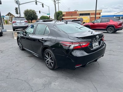 2024 Toyota Camry SE
