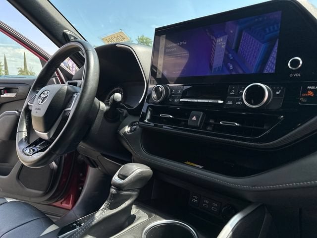 2023 Toyota Highlander XSE