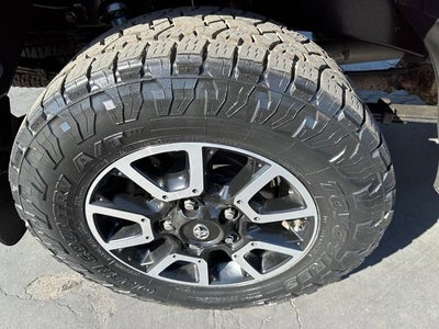 2017 Toyota Tundra 4WD SR5