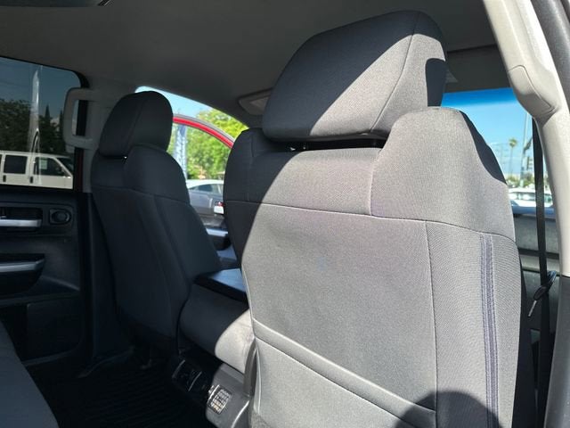 2017 Toyota Tundra 4WD SR5