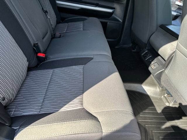 2017 Toyota Tundra 4WD SR5