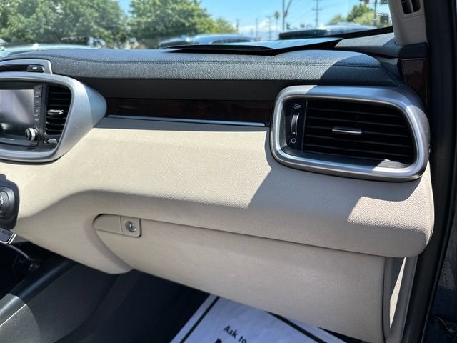 2017 Kia Sorento 2.4L LX