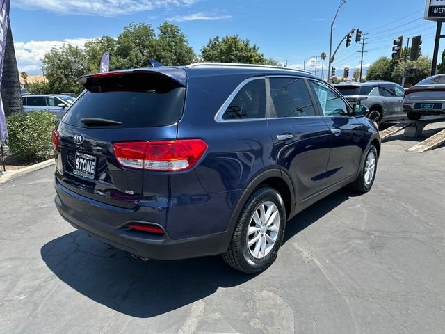 2017 Kia Sorento 2.4L LX