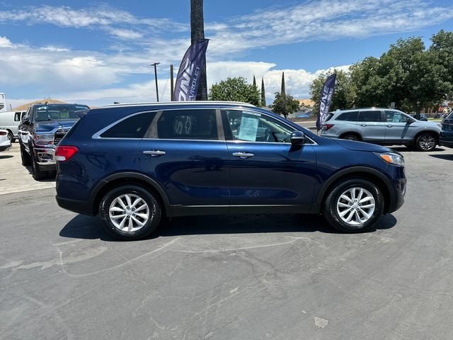 2017 Kia Sorento 2.4L LX