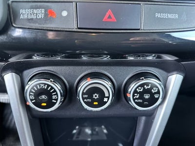 2017 Mitsubishi Lancer ES