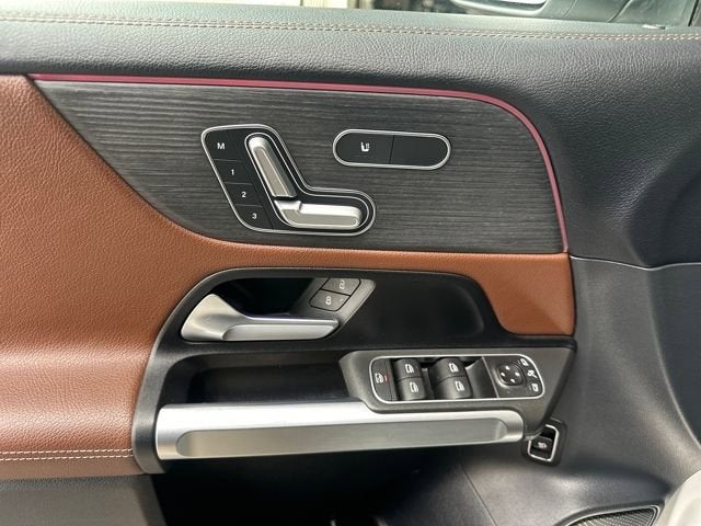 2022 Mercedes-Benz GLB GLB 250